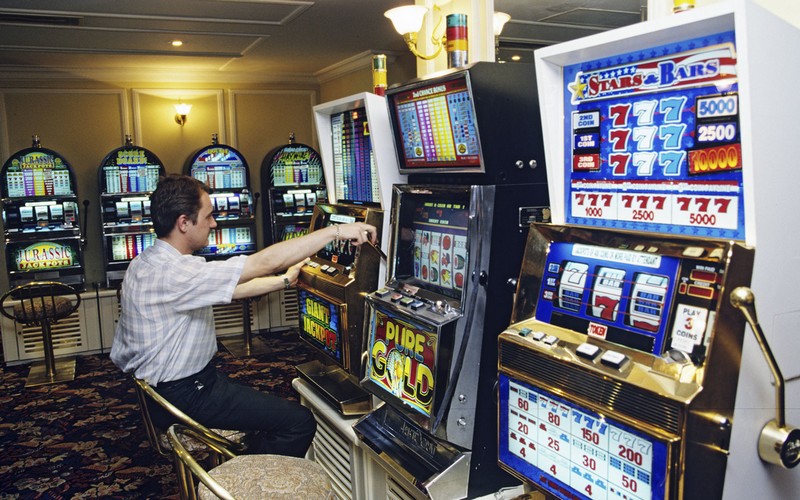 Играть в автоматы казино